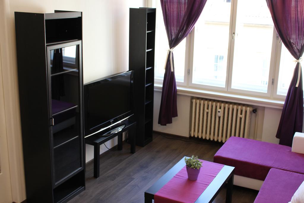 Go Native Prague Apartment Εξωτερικό φωτογραφία
