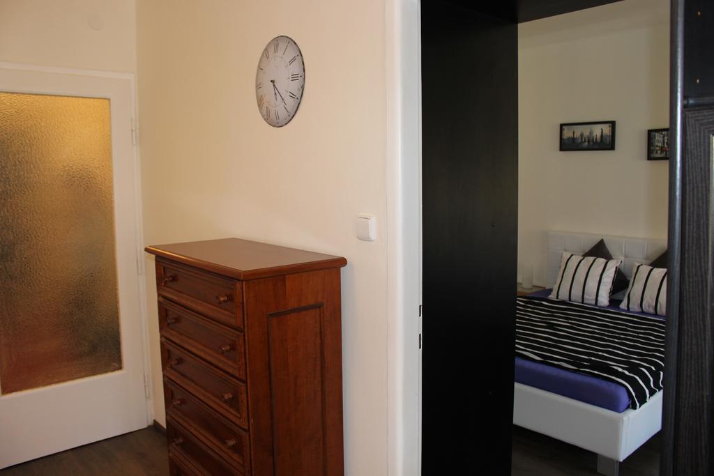 Go Native Prague Apartment Εξωτερικό φωτογραφία